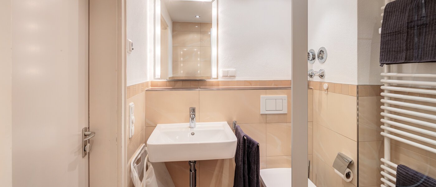 Flat Planegg 01 Baderom 6451