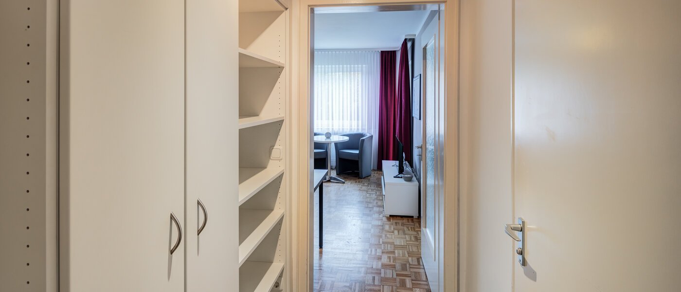 Flat Planegg 01 Korridor/gang 6451