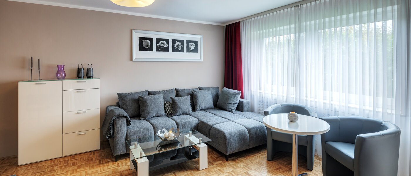 Flat Planegg 02 Stue og oppholdsrom 6451