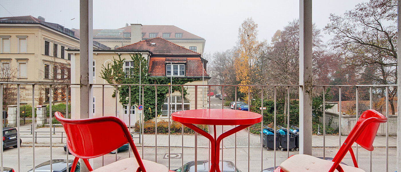 Ploché München Schwabing (links der Leopoldstraße) 01 Balkon 6480