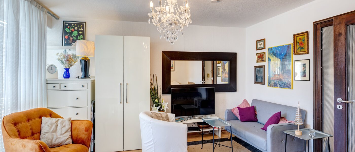 Плосък München Maxvorstadt - Universitätsviertel 01 Дневна зона 6485