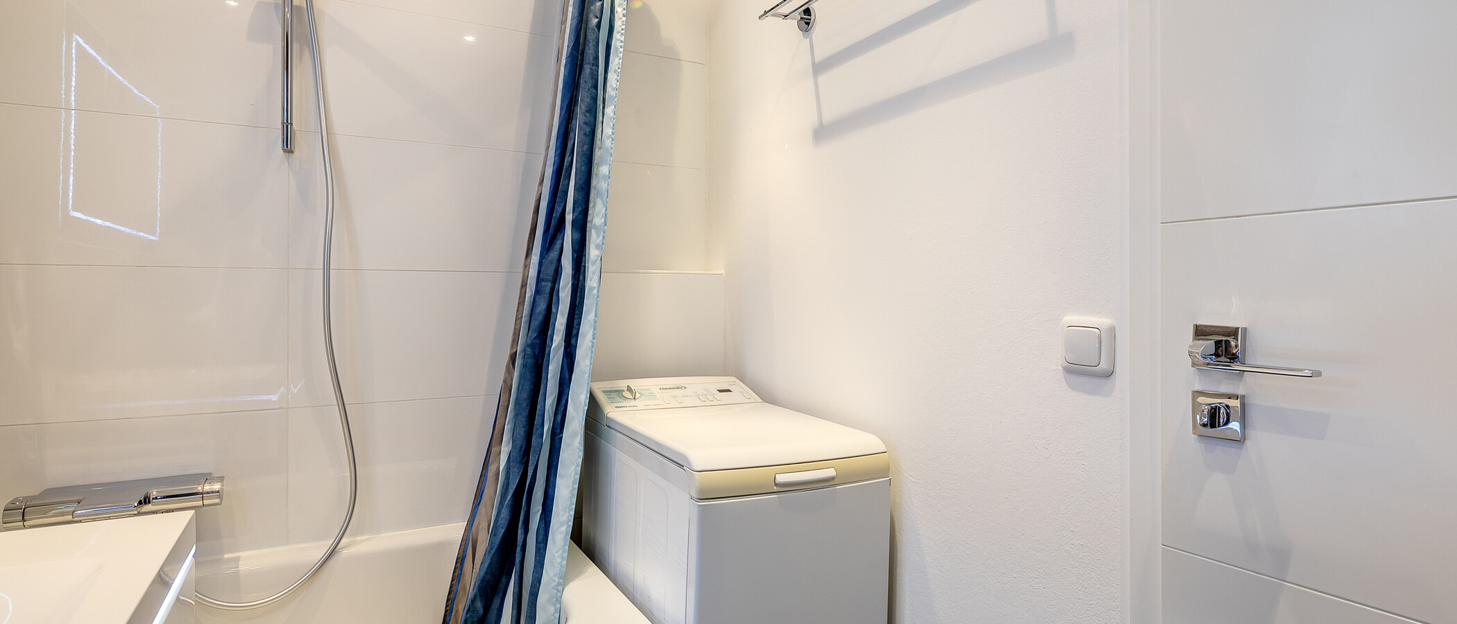 Lapos München Obersendling 02 Fürdőszoba 6506
