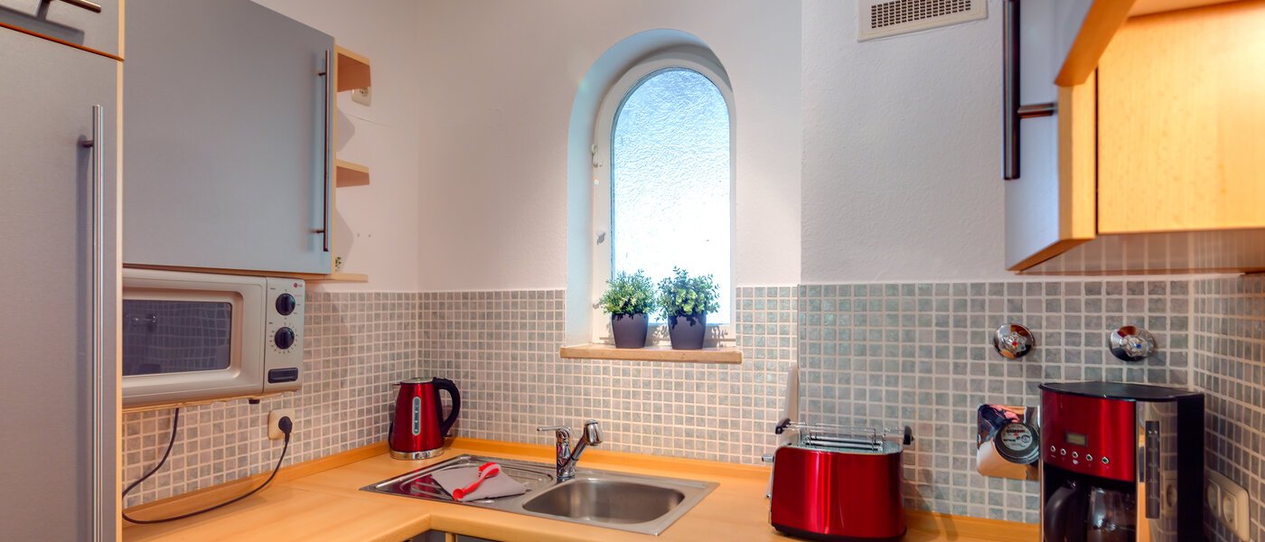 Trädgårdslägenhet München Neuhausen 01 Kök 6555