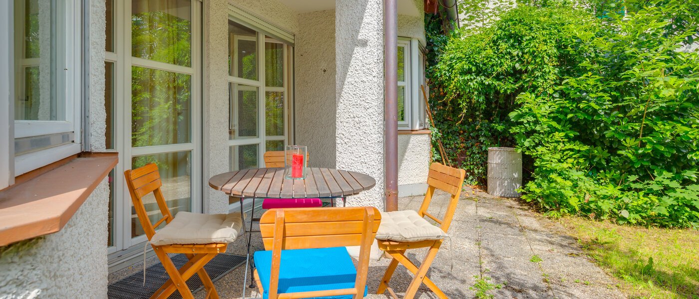 Trädgårdslägenhet München Neuhausen 01 Terrass 6555