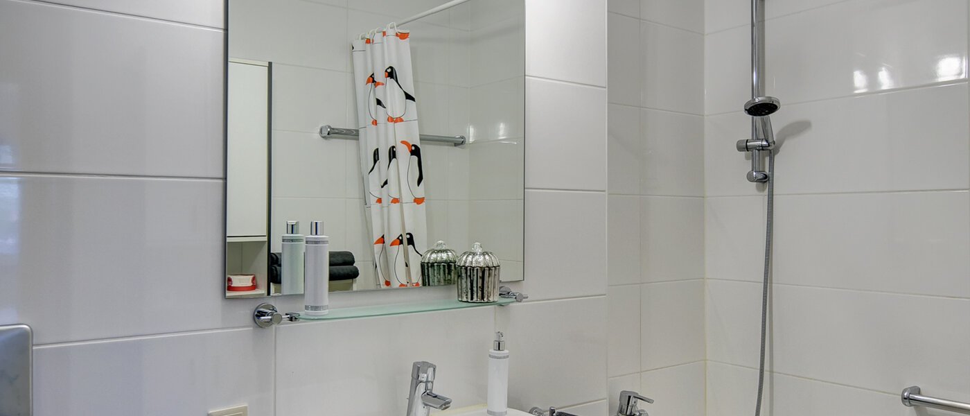 Plat München Arabellapark 02 Badkamer 6561