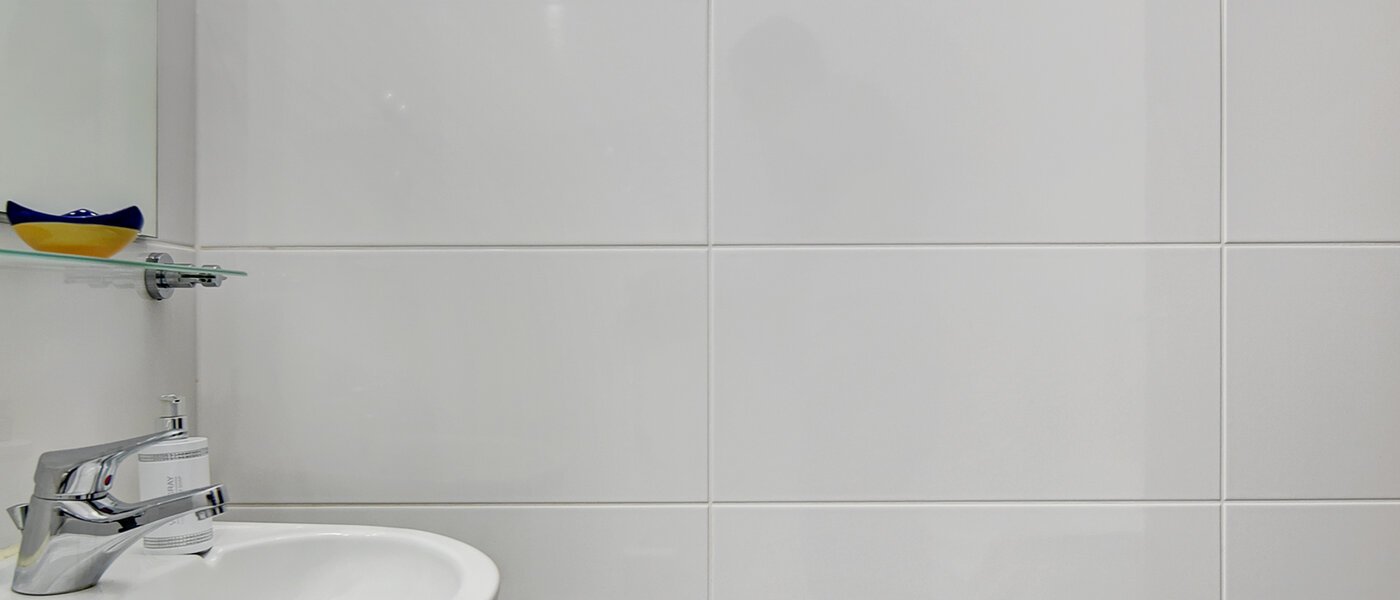 Plat München Arabellapark 02 WC apart 6561