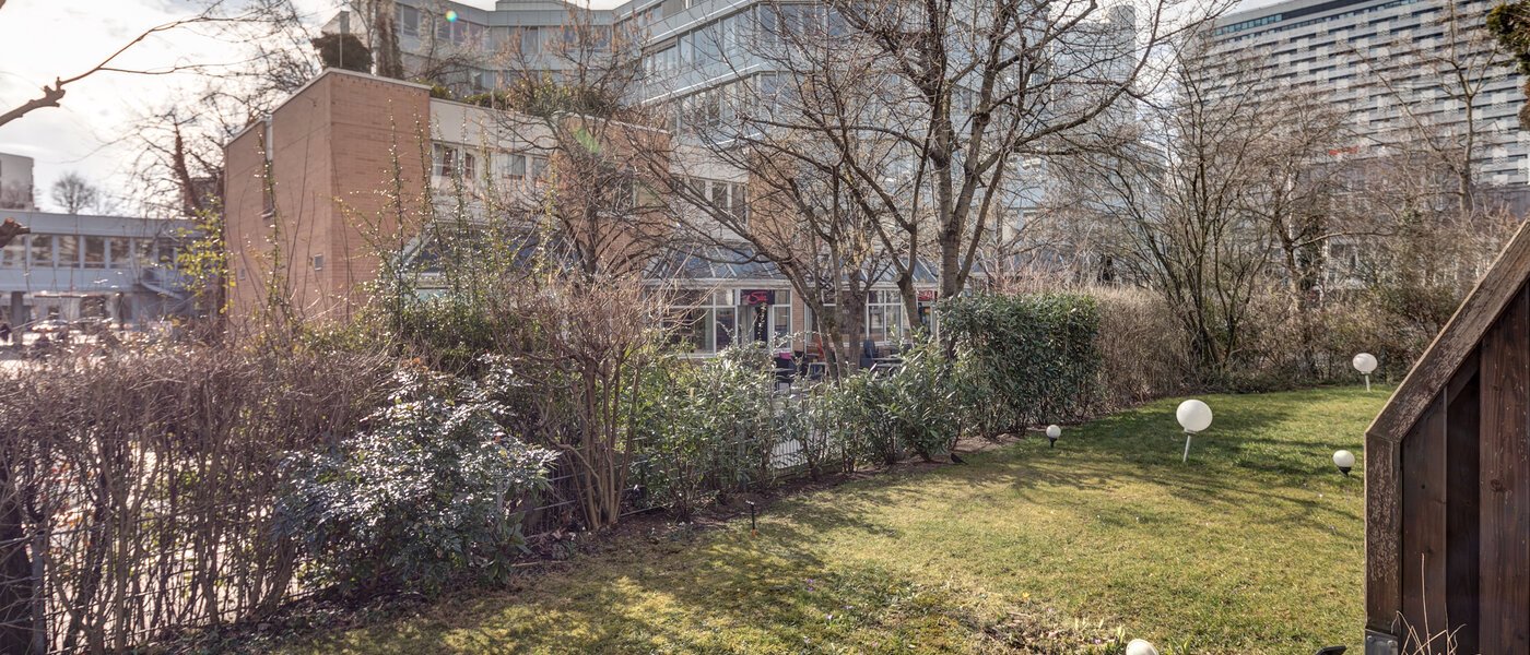 Plat München Arabellapark 03 Bekijk 6561