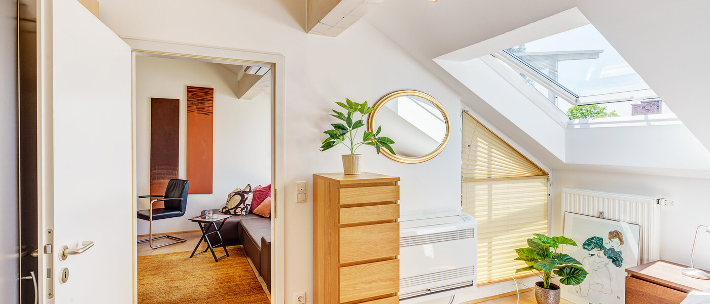 Vindsvåning München Giesing 04 sovrum 6583