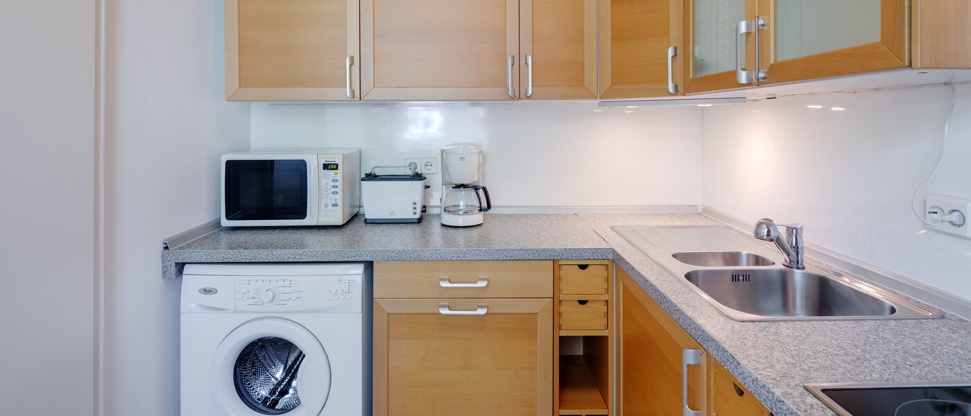 Ravna stran München Denning 03 Kuhinja 6670