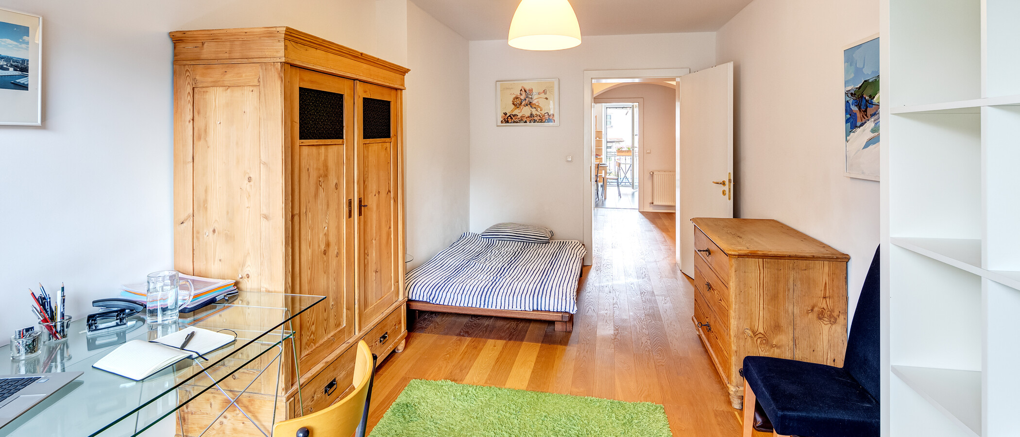 Düz München Altstadt 01 Misafir odası 6711
