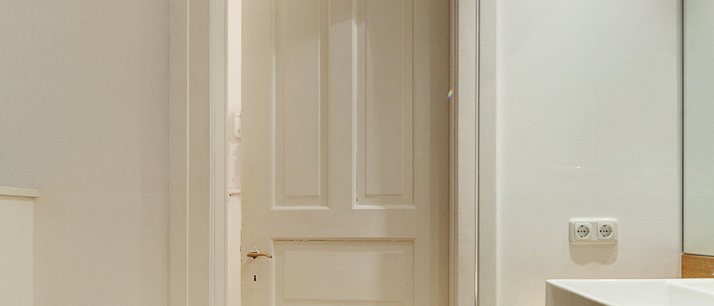 Ploché München Neuhausen 04 Koupelna 6715