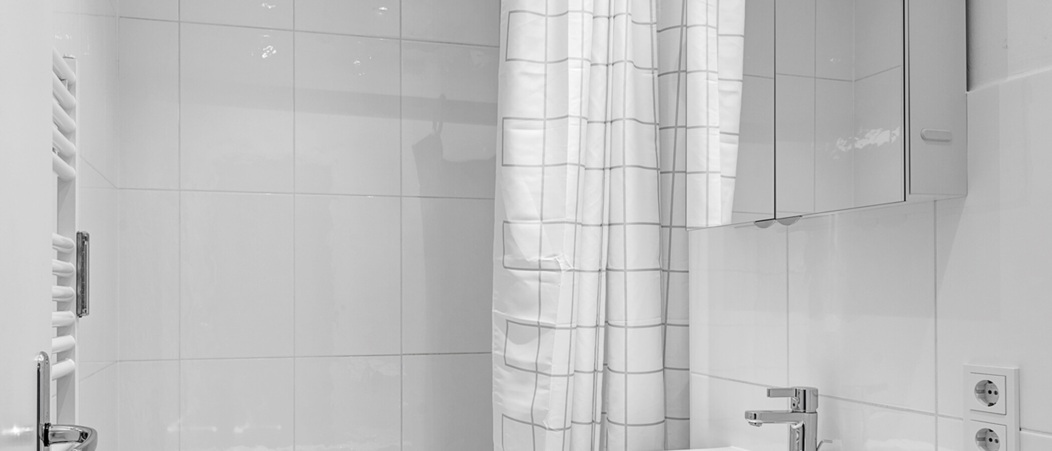 Flat München Schwabing-West (rund um den Bonner Platz) 02 Baderom 6724