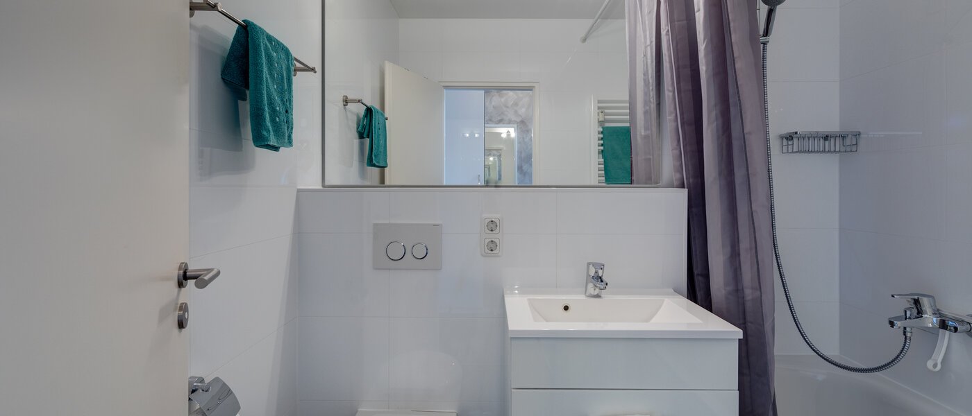 Ravna stran München Au 01 Kopalnica 6755