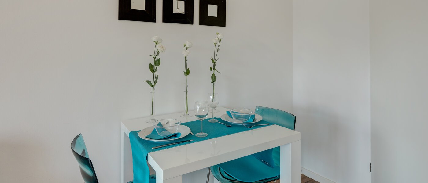 Ravna stran München Au 05 Dnevni prostor 6755