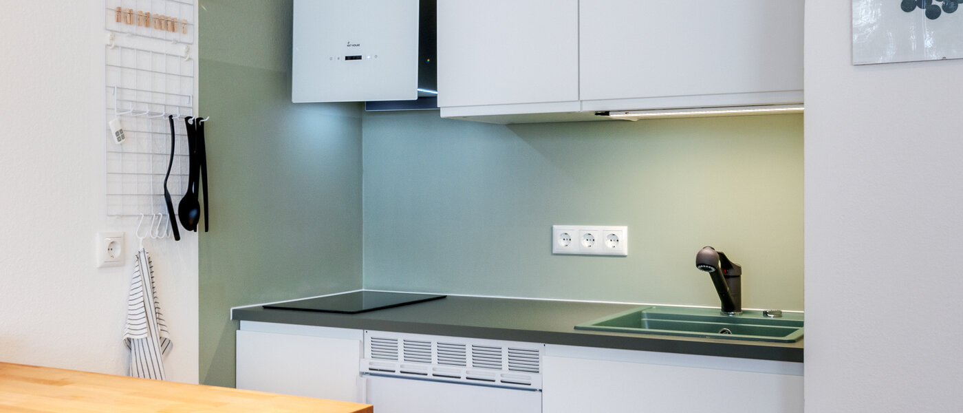 Ravna stran München Obergiesing 01 Kuhinja 6771