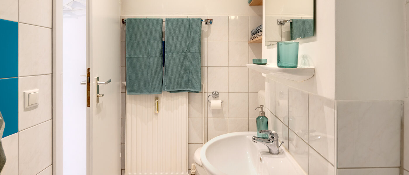 Ravna stran München Obergiesing 02 Kopalnica 6771