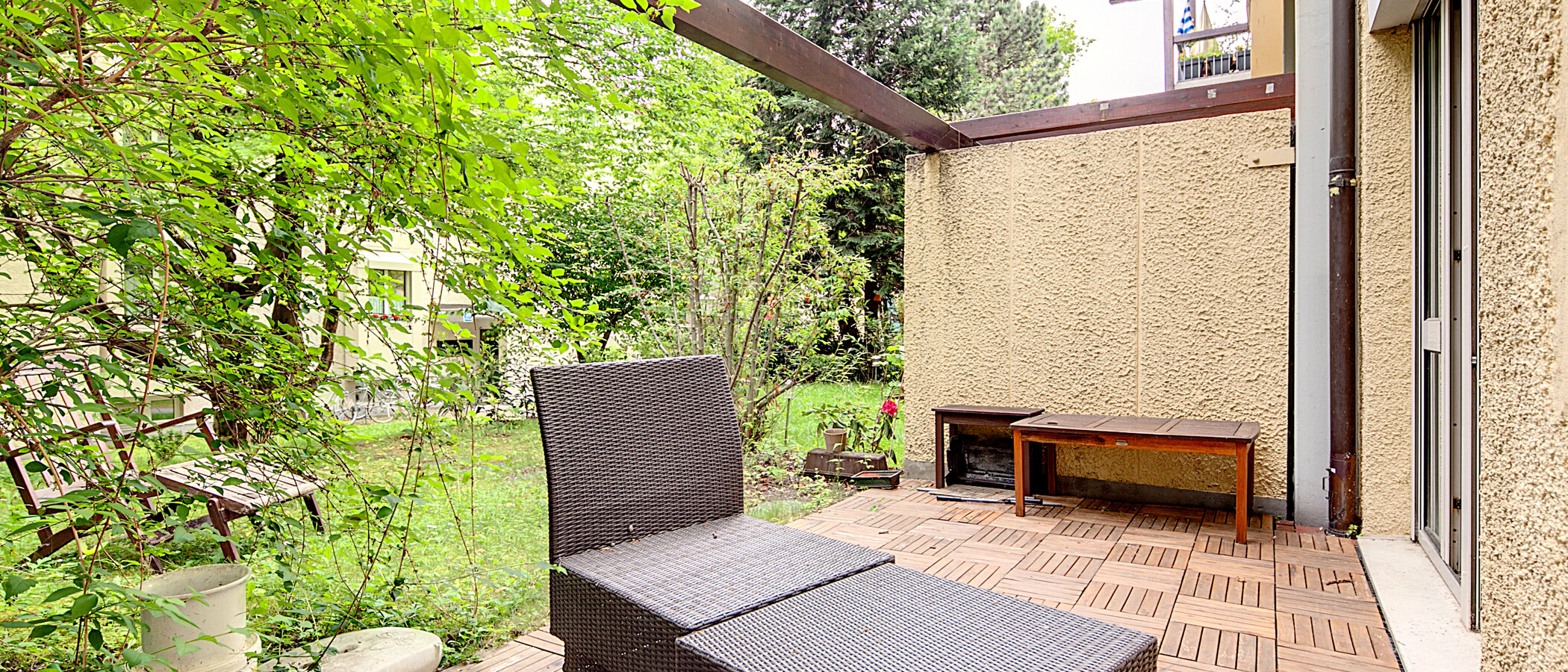 Düz München Bogenhausen 02 Teras 6872