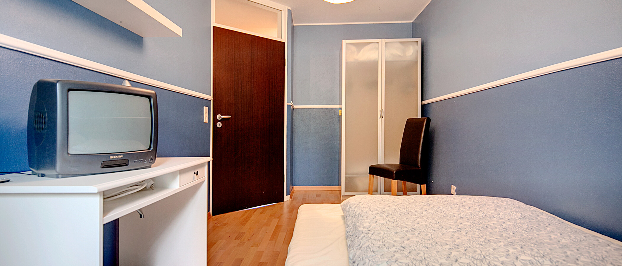 Düz München Bogenhausen 02 2. yatak odası 6872