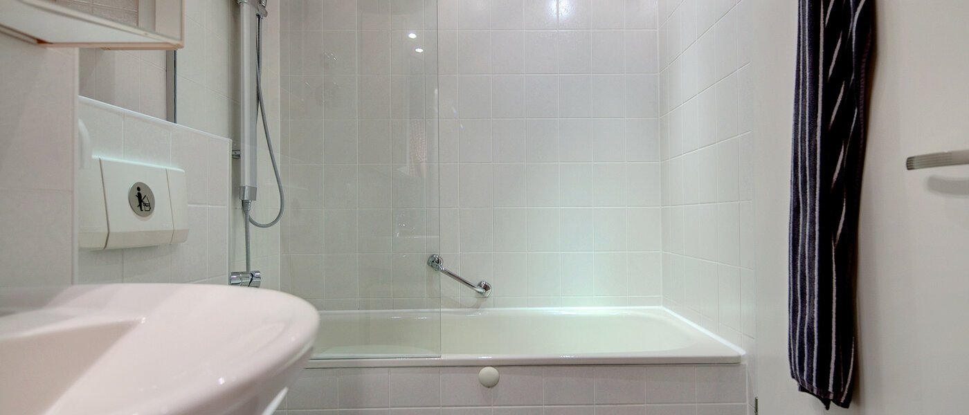 Platt Dachau 01 Badrum 6898