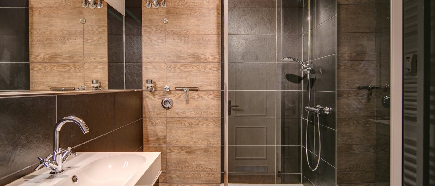 Galerie plată München Nymphenburg 02 Baie 69