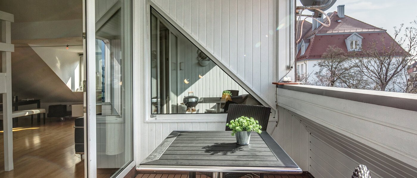 Galerie plată München Nymphenburg 03 Terasă 69