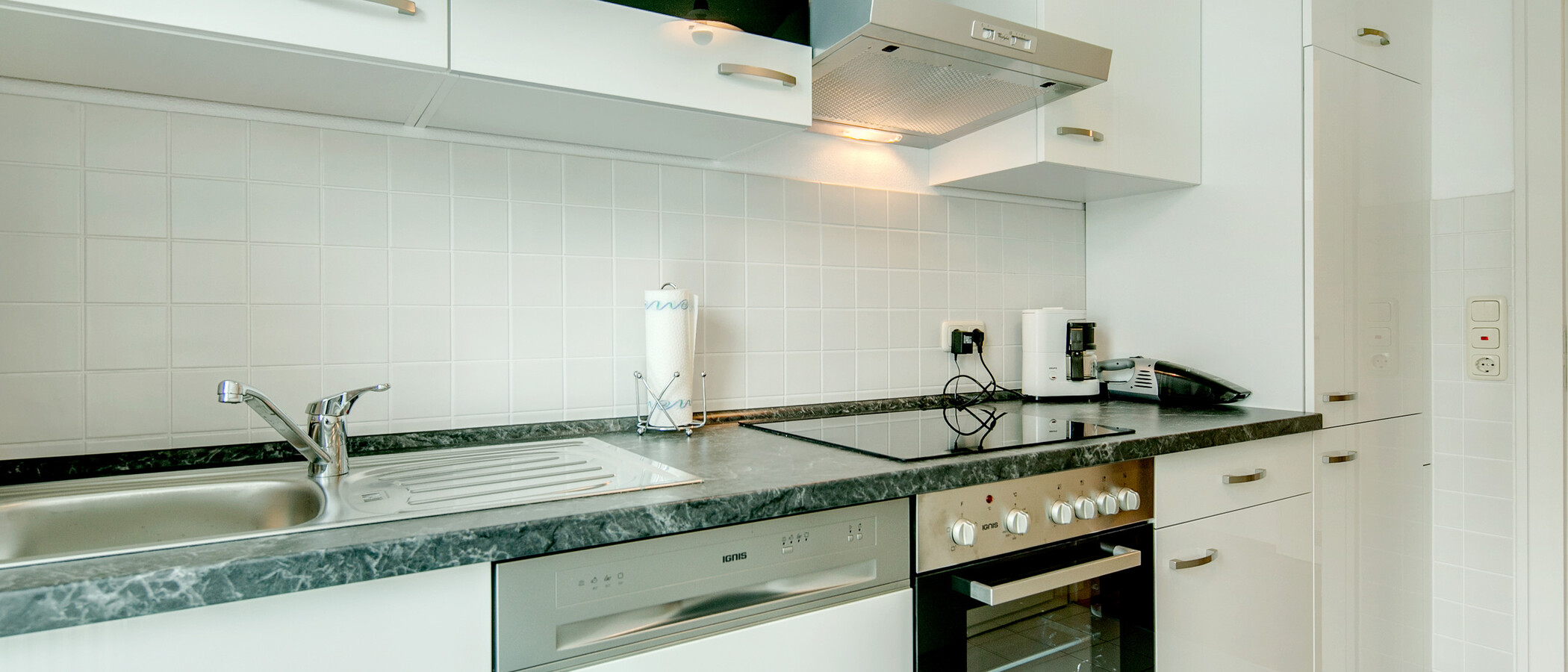 Ploché München Schwabing-Nord (zw. Belgrad- & Leopoldstraße) 02 Kuchyně 6928