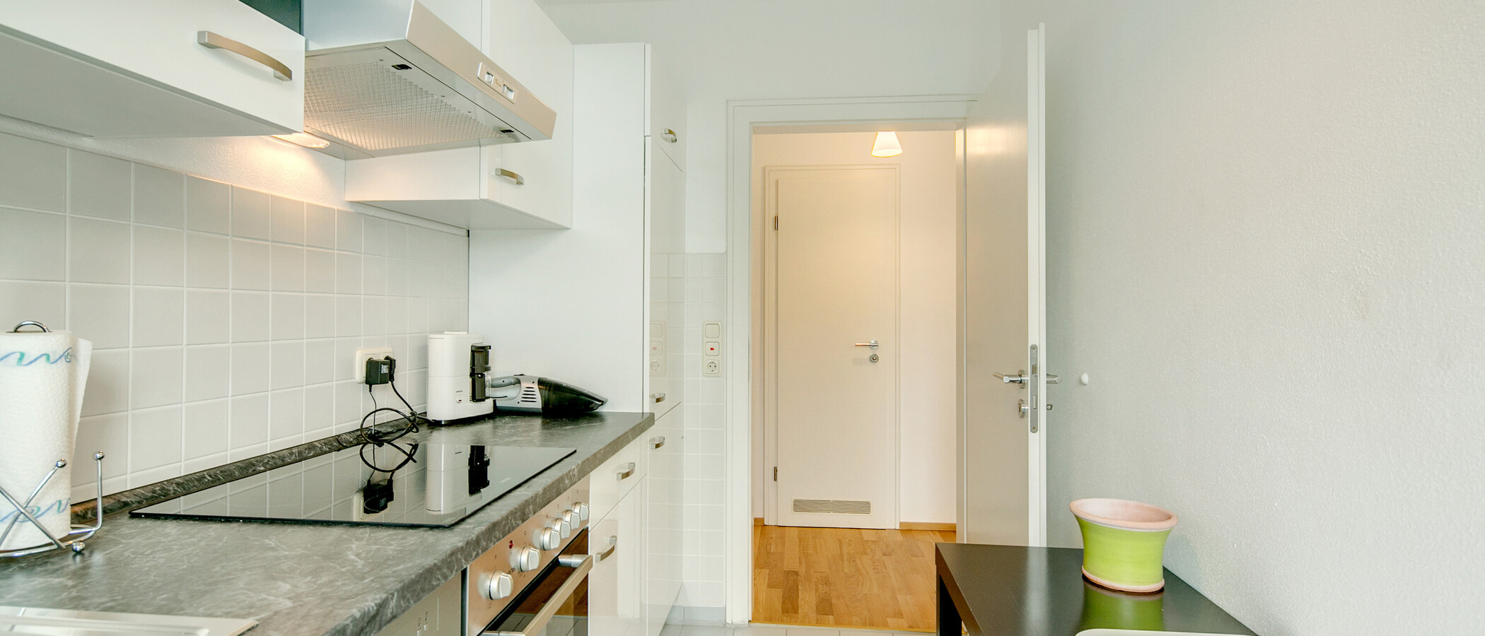 Ploché München Schwabing-Nord (zw. Belgrad- & Leopoldstraße) 03 Kuchyně 6928