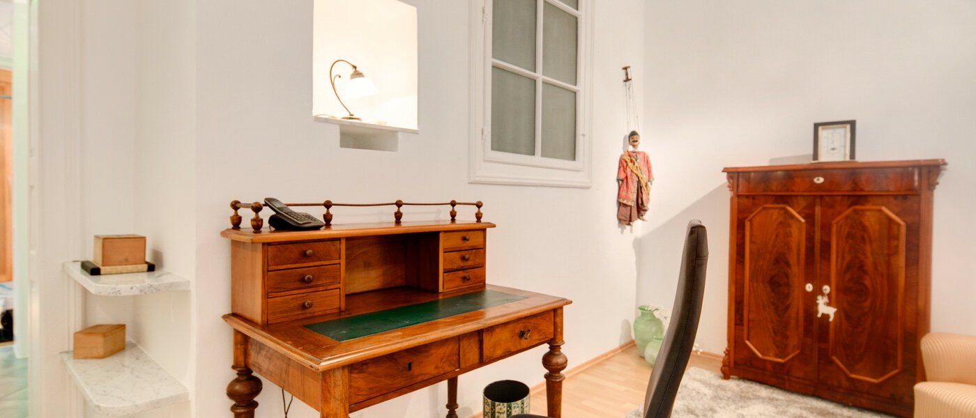 Lapos München Glockenbachviertel 01 Irodai terület 6991