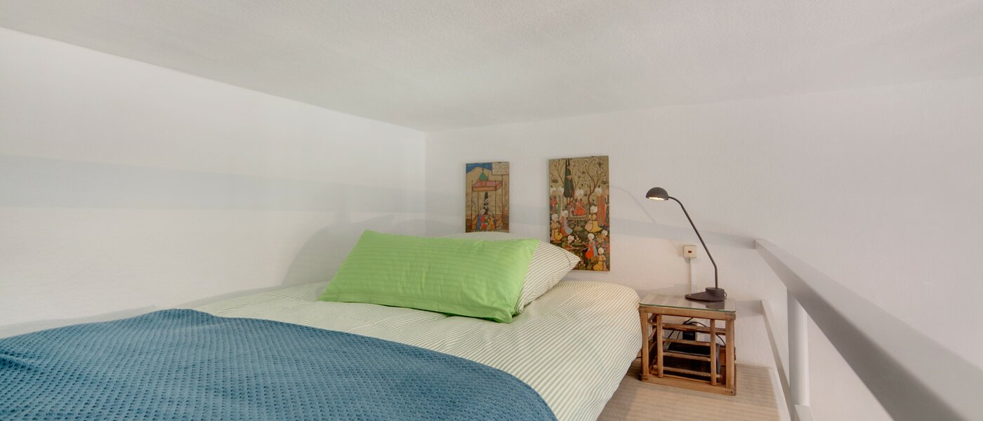 Lapos München Glockenbachviertel 06 Vendégszoba 6991