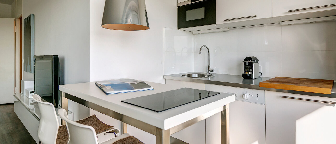 Ravna stran München Solln 03 Kuhinja 6993