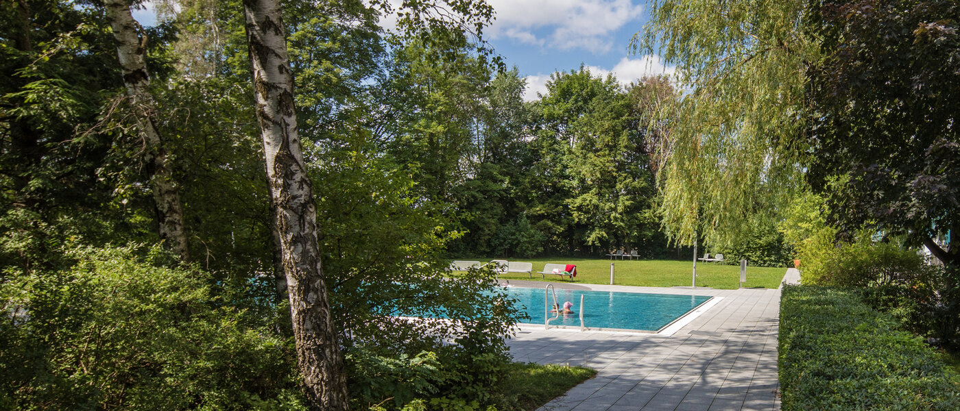 Ravna stran München Solln 03 Bazen 6993