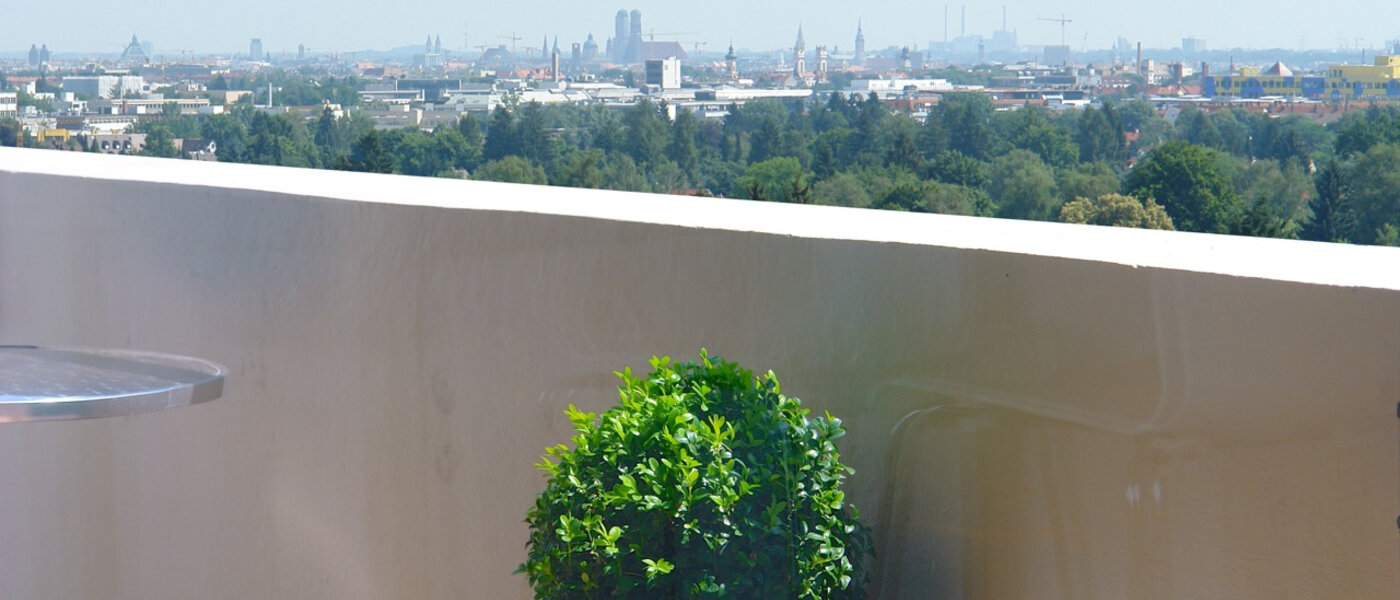 Ravna stran München Solln 02 Balkon 6993