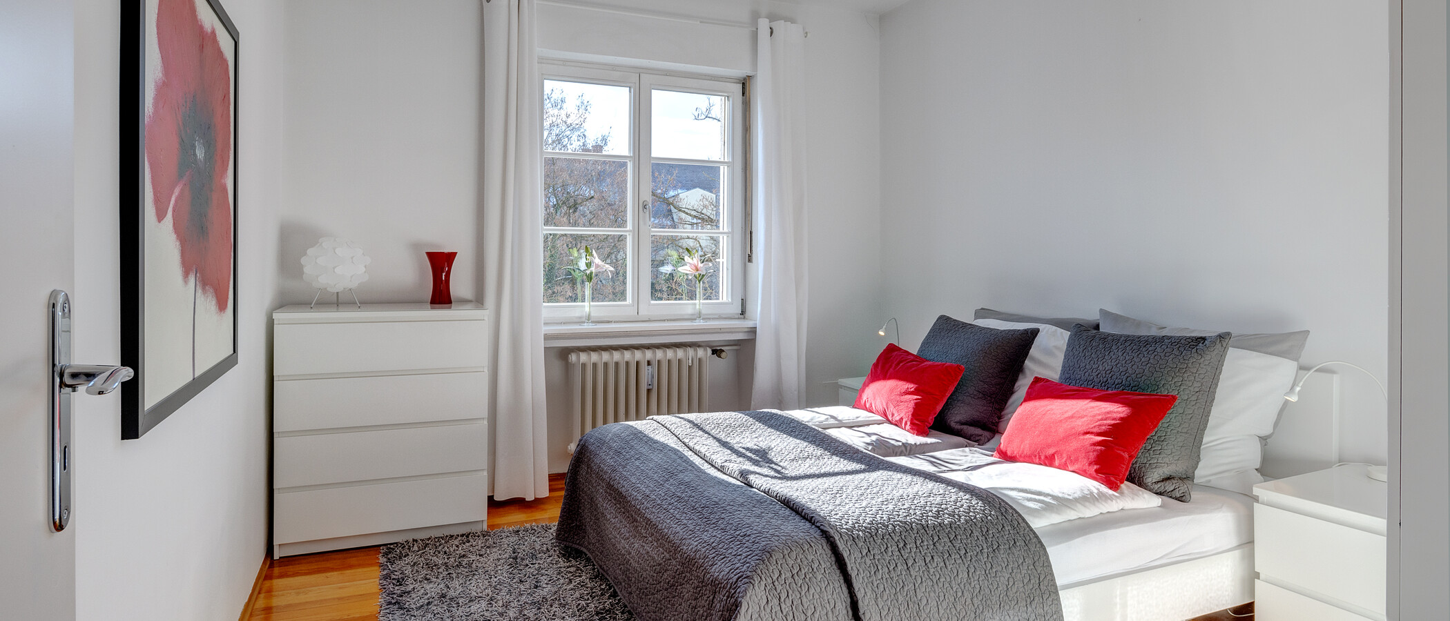 Ravna stran München Schwabing 01 Spalnica 7034