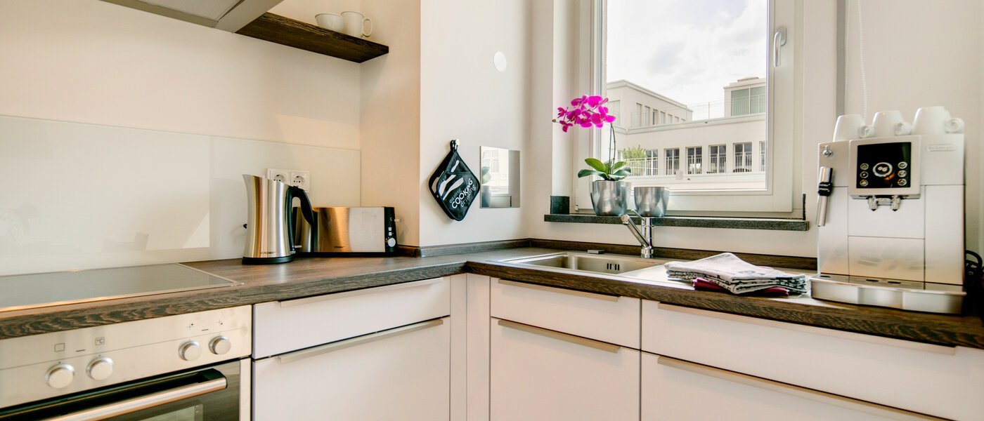 Lapos München Maxvorstadt 01 Konyha 7037