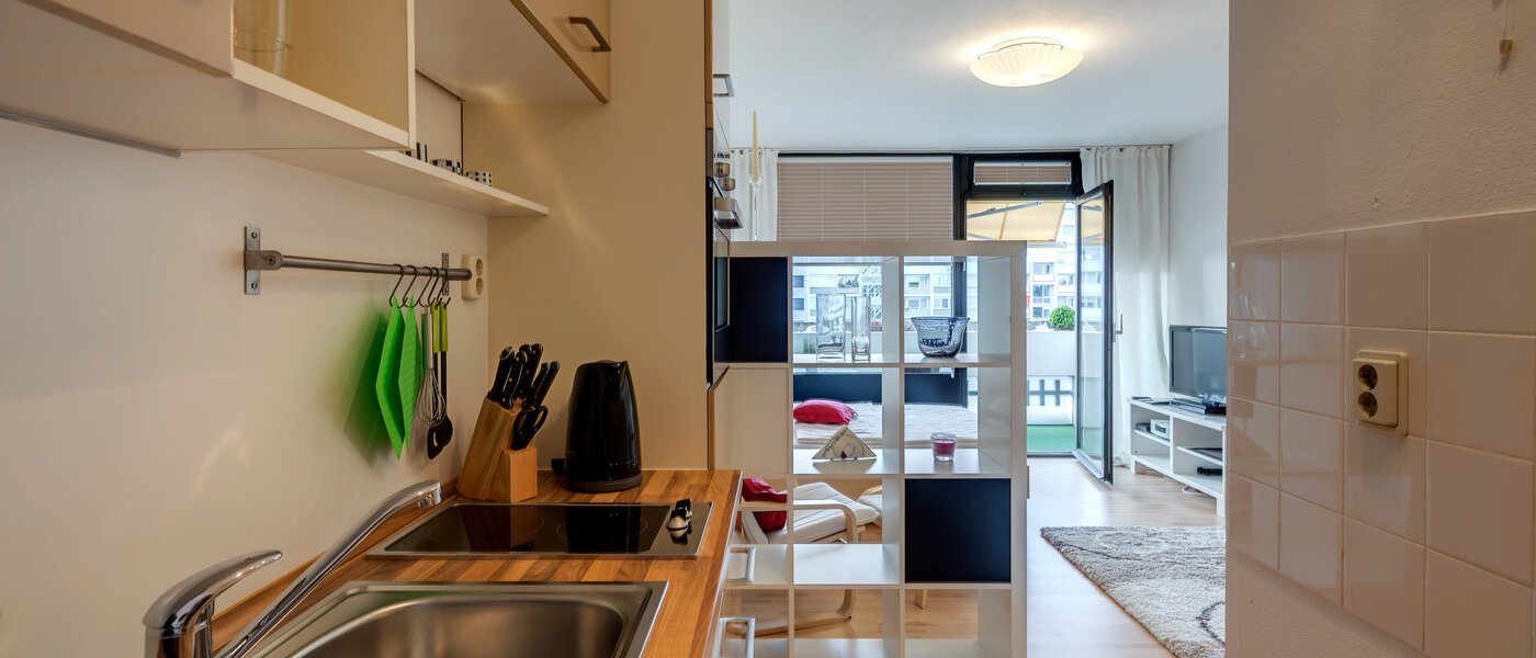 Плоский München Schwabing 04 Кухня 7050