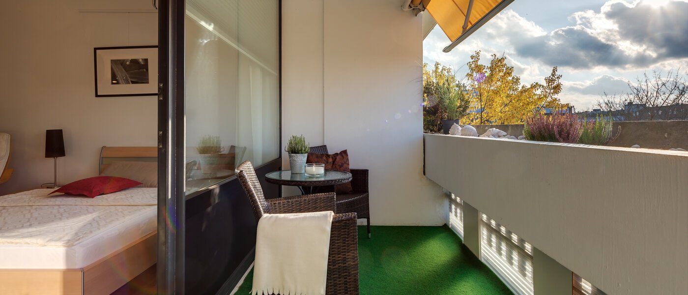 Плоский München Schwabing 02 Балкон 7050