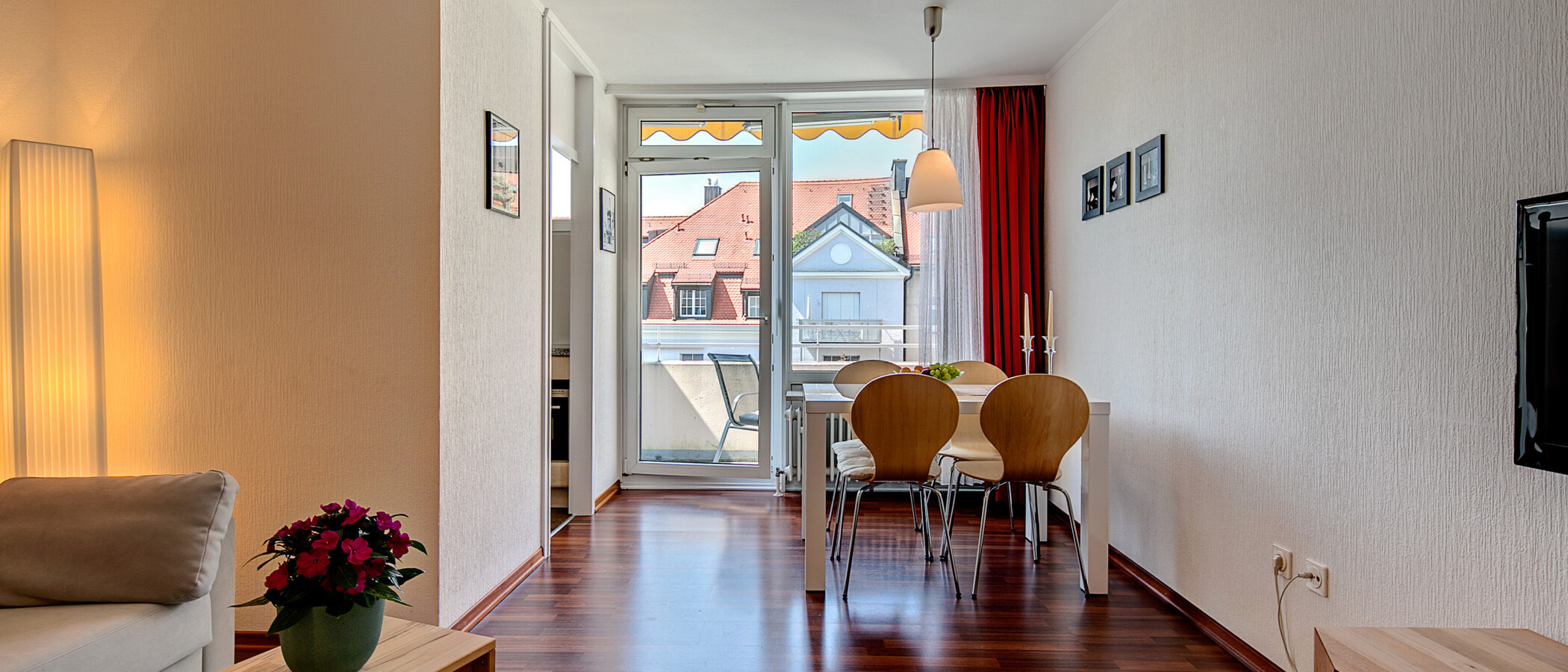 Ploché München Ludwigsvorstadt 02 Living 7070