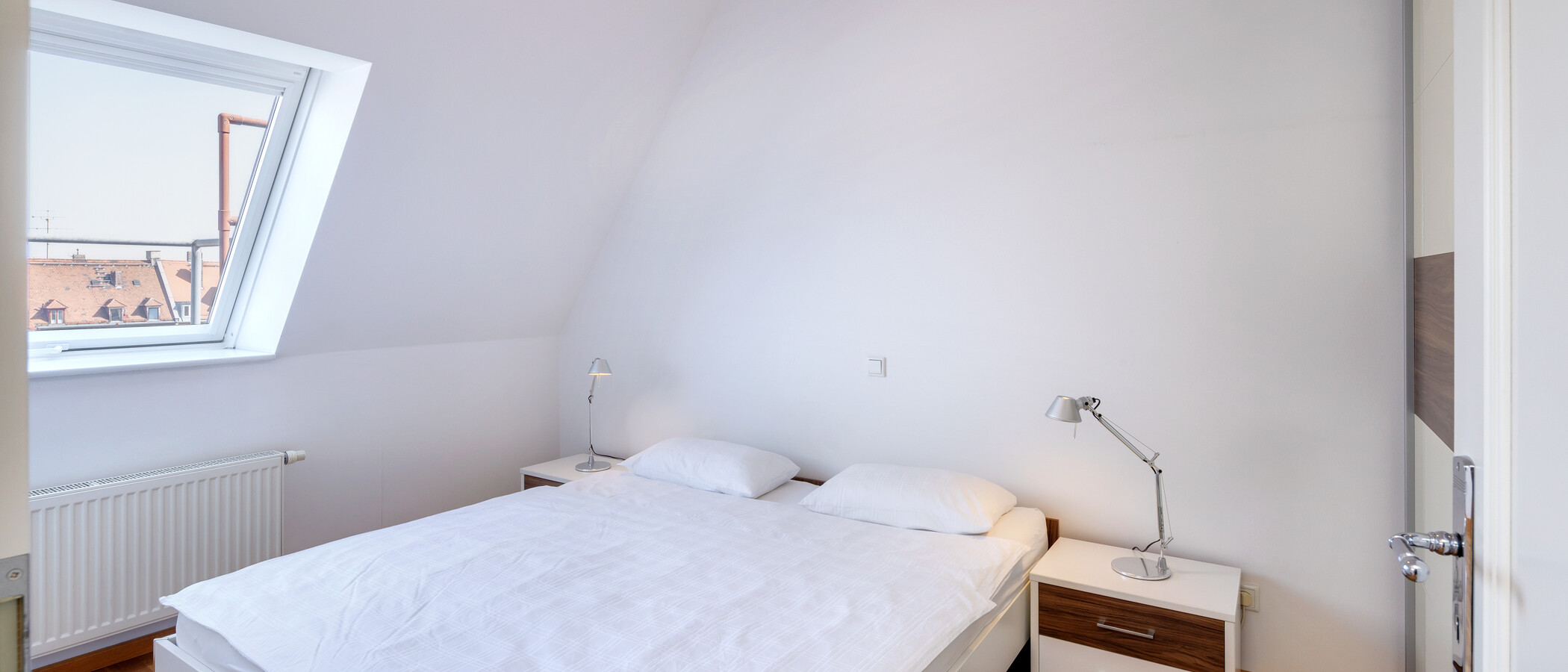 Tetőtéri lakás München Neuhausen 01 Hálószoba 7084