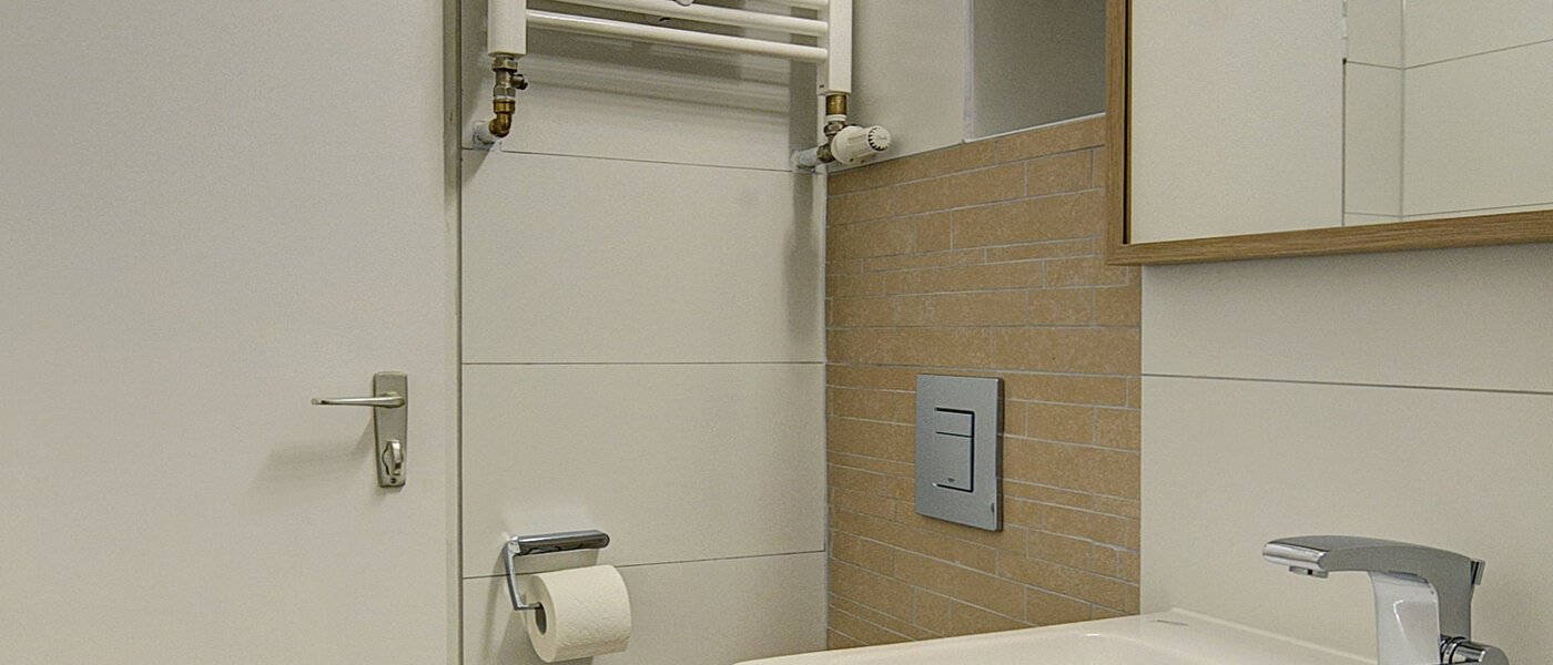 Ploché München Schwabing-West (rund um den Hohenzollernplatz) 03 Kúpeľňa 711