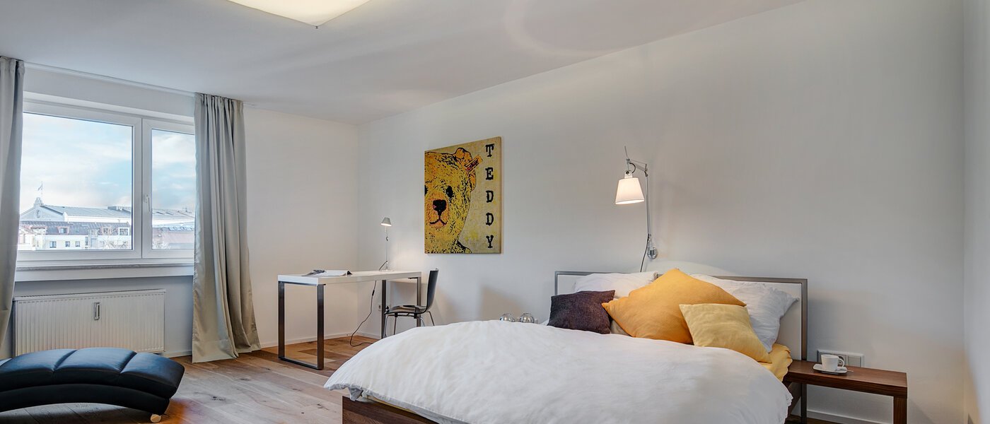 Lapos München Gärtnerplatzviertel 01 Alvó 7140