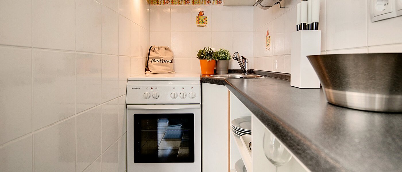 Flad München Neuhausen 01 Køkken 7179