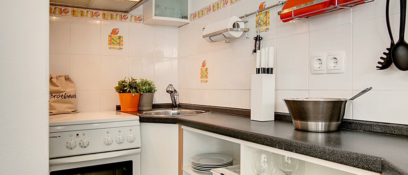 Flad München Neuhausen 02 Køkken 7179