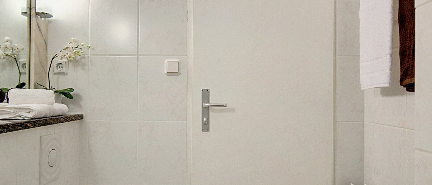 Flad München Neuhausen 03 Badeværelse 7179