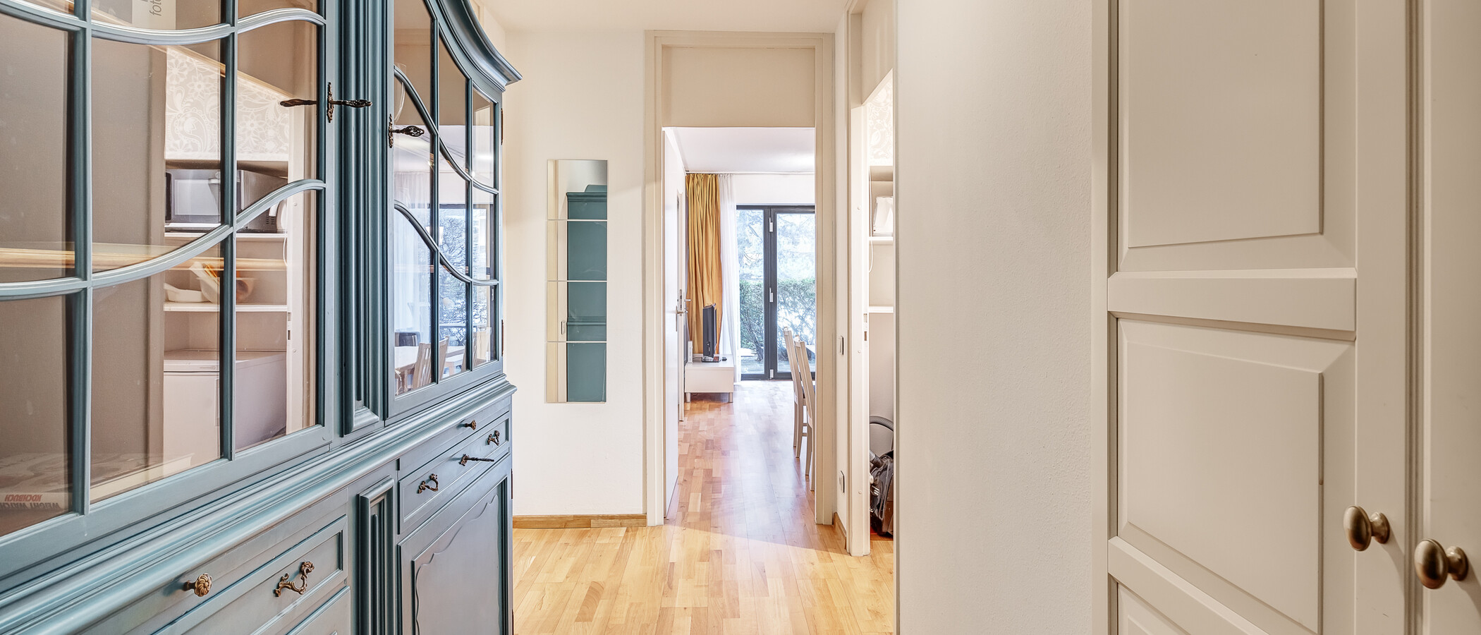 Ravna stran München Schwabing-West 01 Koridor/hodnik 7194