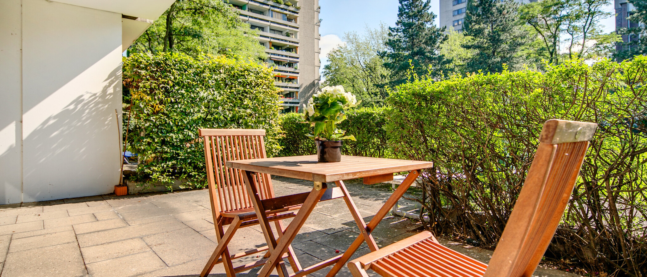 Ravna stran München Schwabing-West 01 Terasa 7194