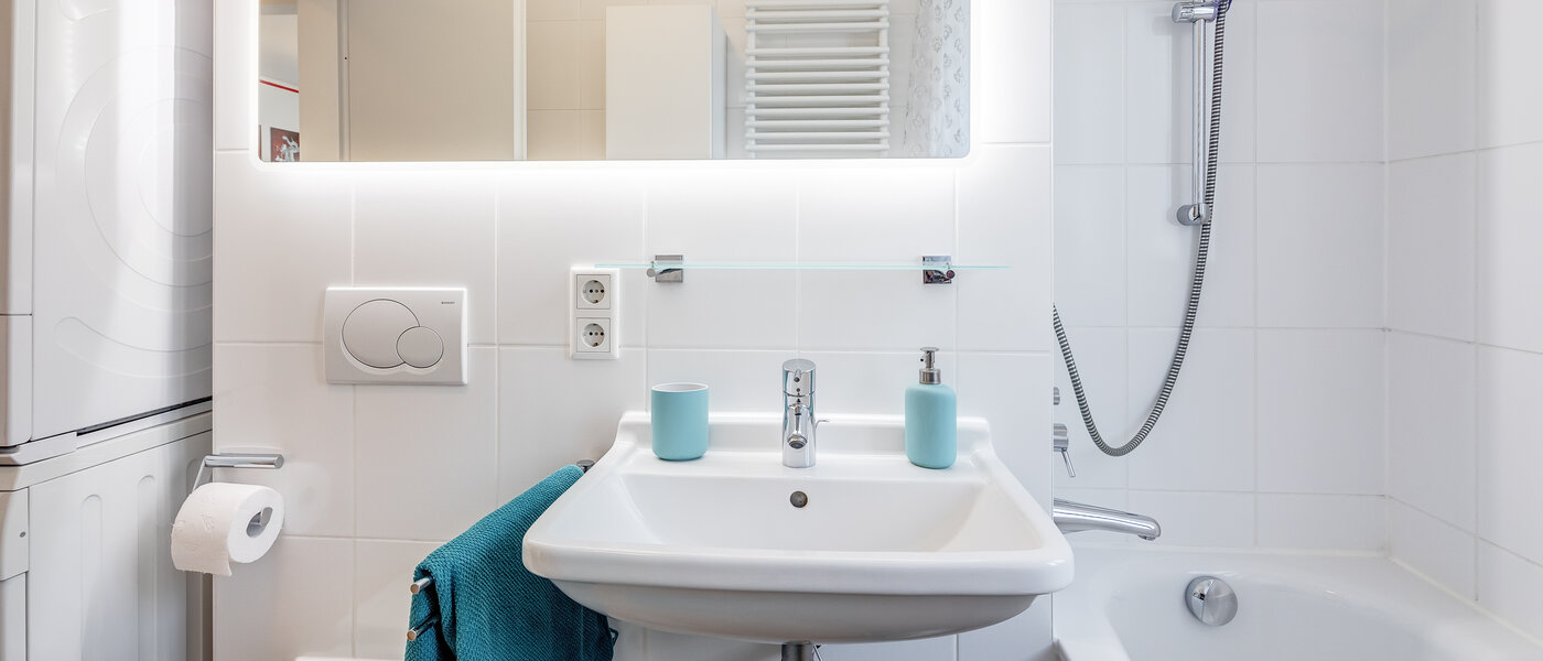 Byt so strešnou terasou München Schwabing-West 02 Kúpeľňa 7226