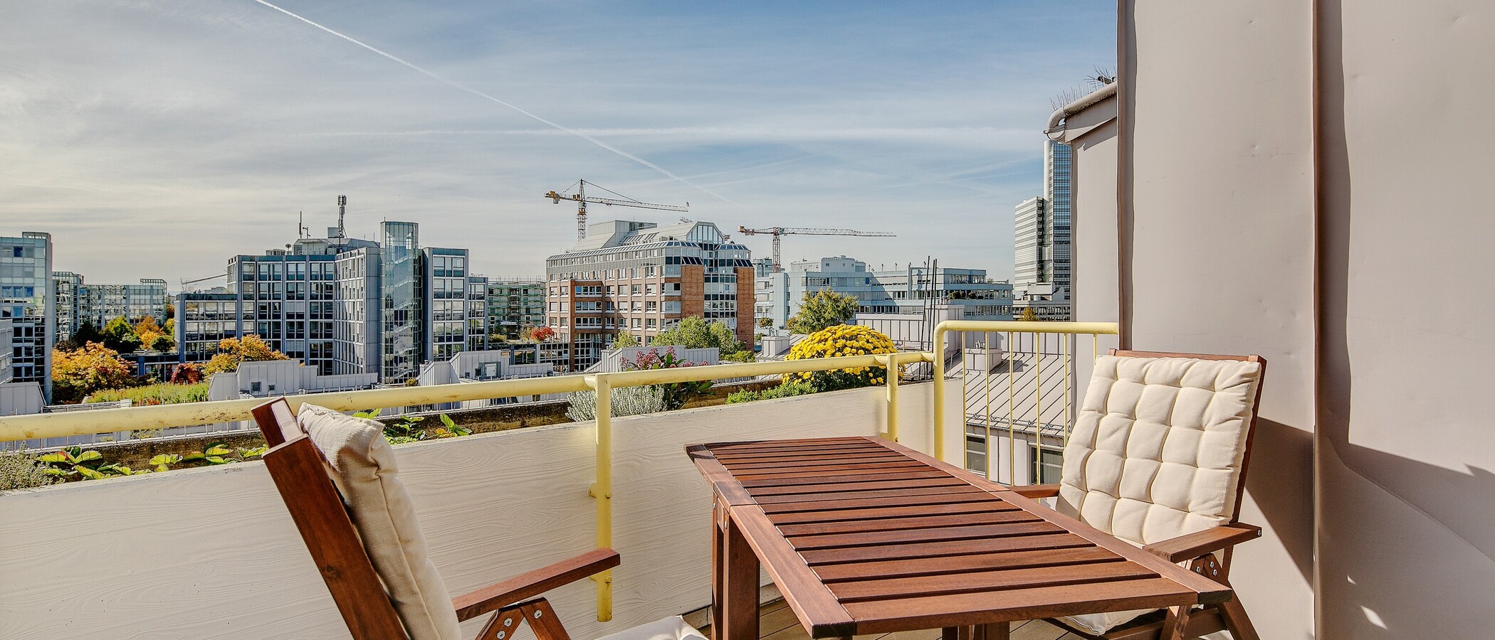 Апартамент с покривна тераса München Arabellapark 03 Тераса 7279