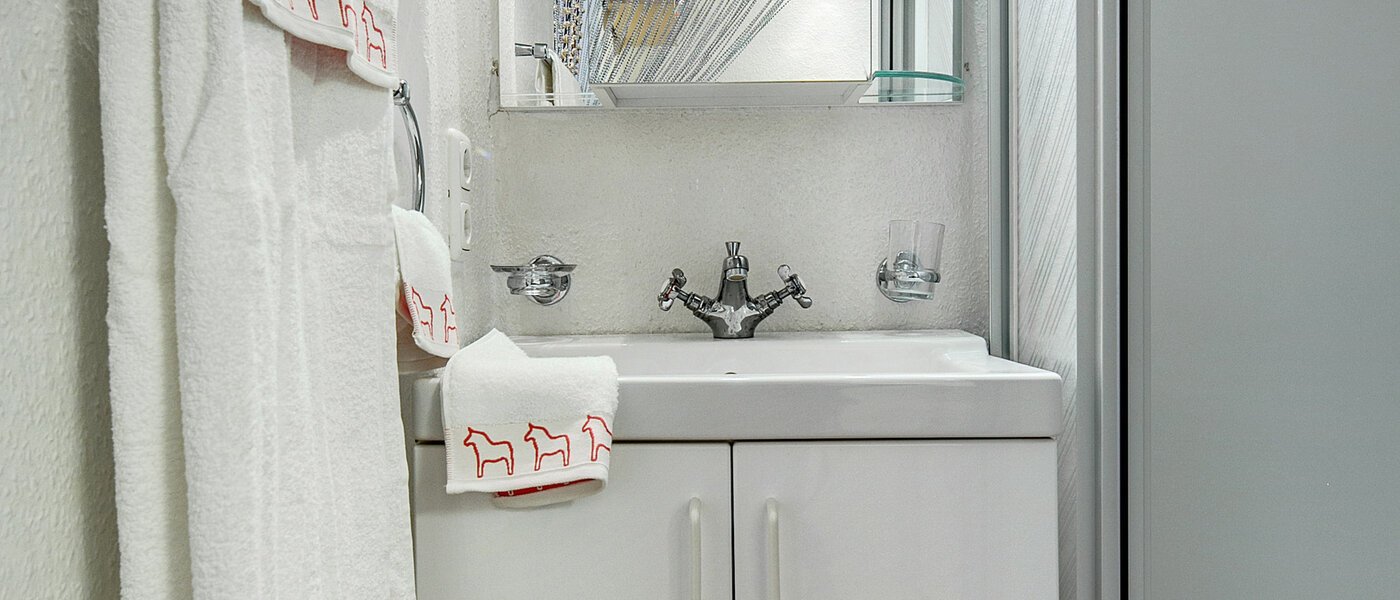 Flat Gräfelfing 01 Baderom 7280