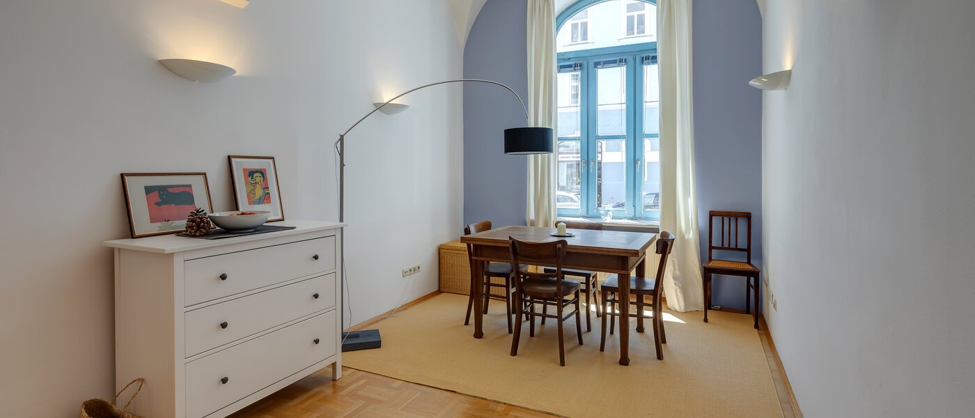 Ploché München Schwabing-West 04 Obývací prostor 7299