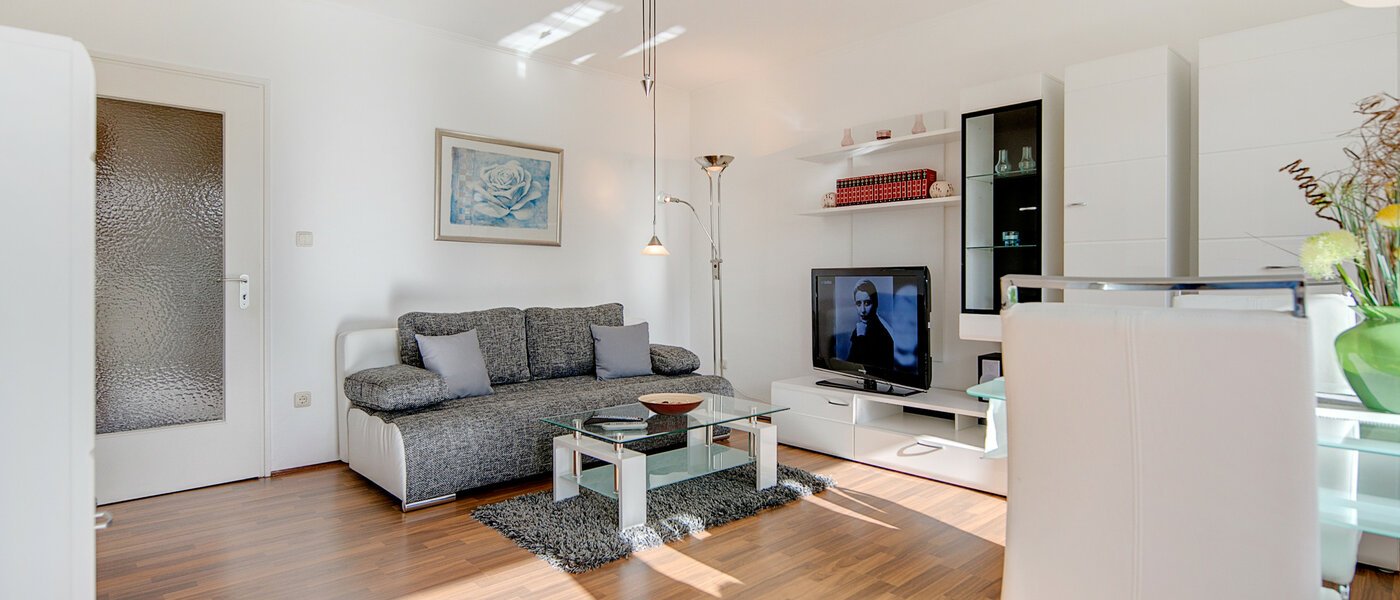 Flad Eichenau 03 At leve 7320